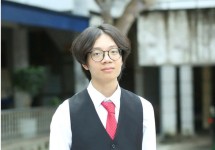 Đỗ thủ khoa tiếng Anh toàn quốc nhờ viết hơn 200 bài luận